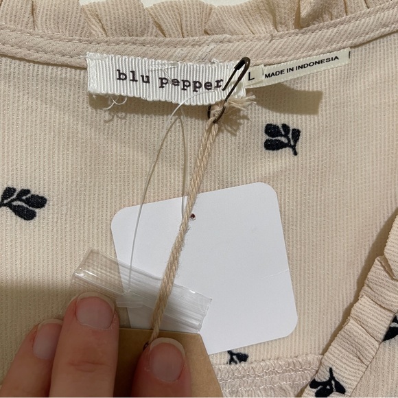 Blu Pepper Cream Tie-Front Blouse with Black Floral Accents - Picture 2 of 5